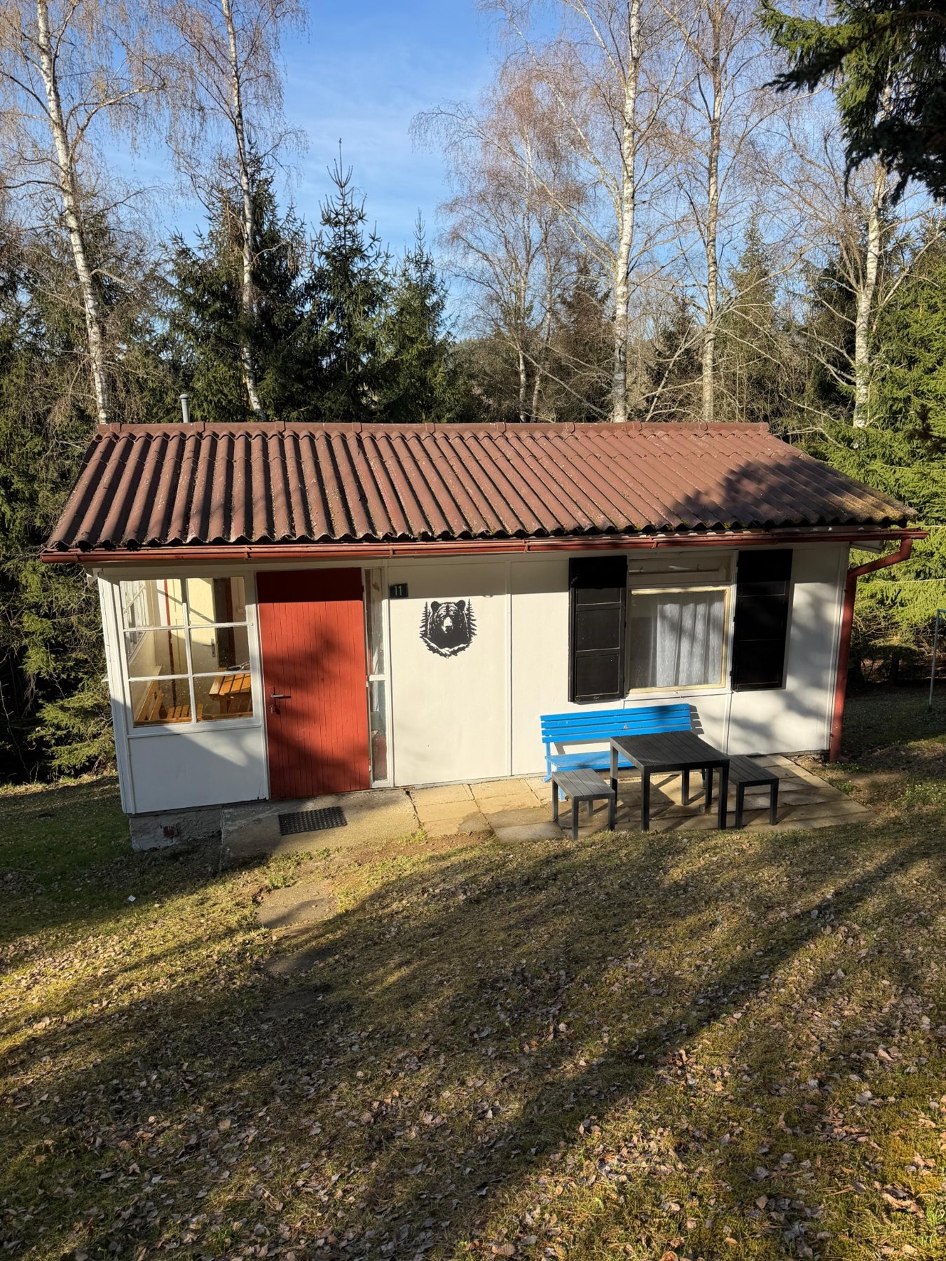 Skutečný exteriér Medvědí chaty